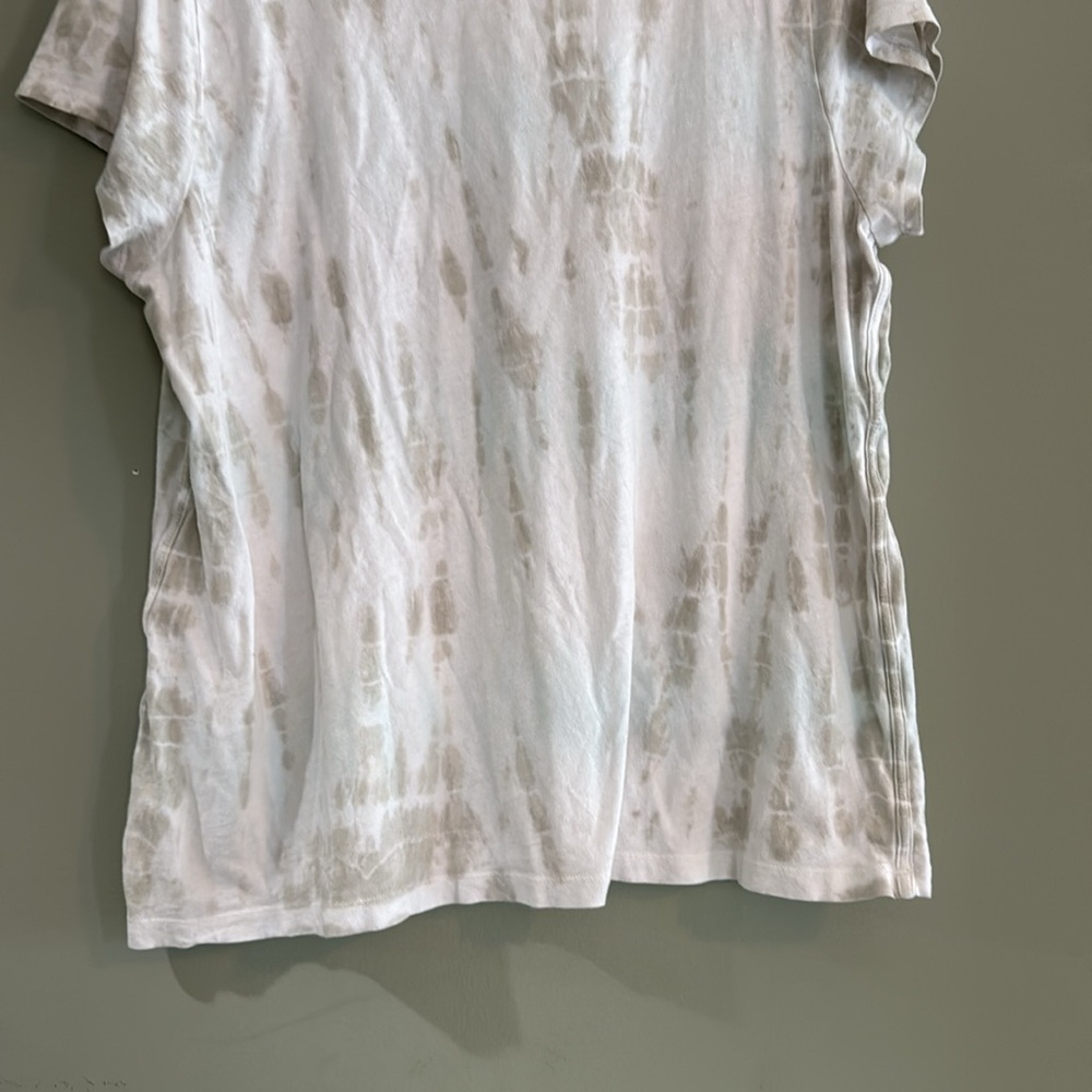 Athleta Tee - Picture 7 of 9